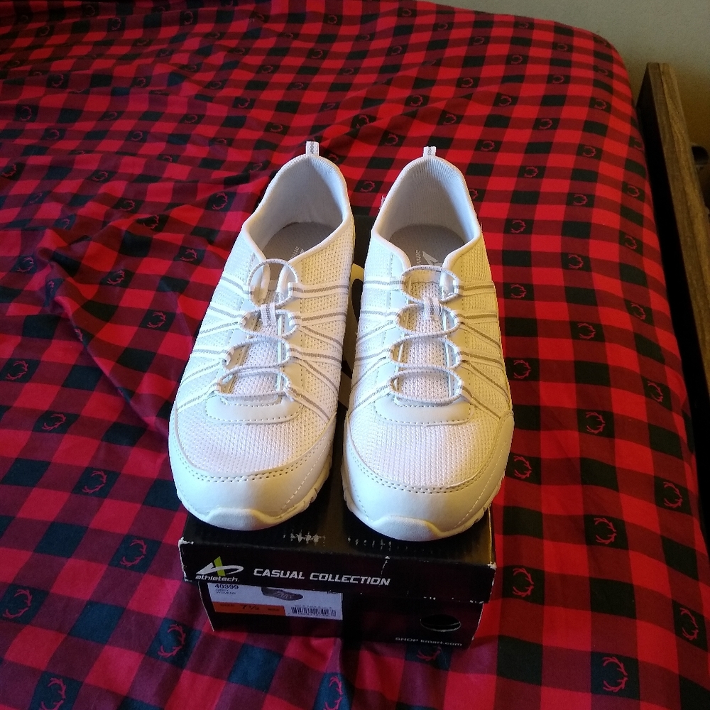 WOMENS ATHLETECH SNEAKERS